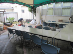 園内